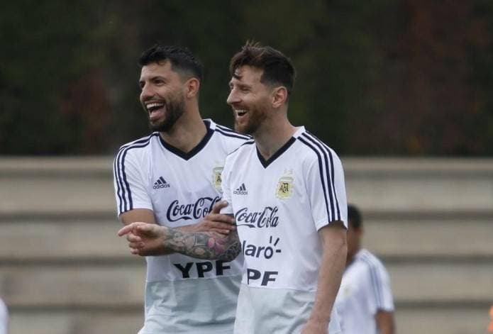 Messi Hengkang, Aguero Marah Besar pada Barcelona