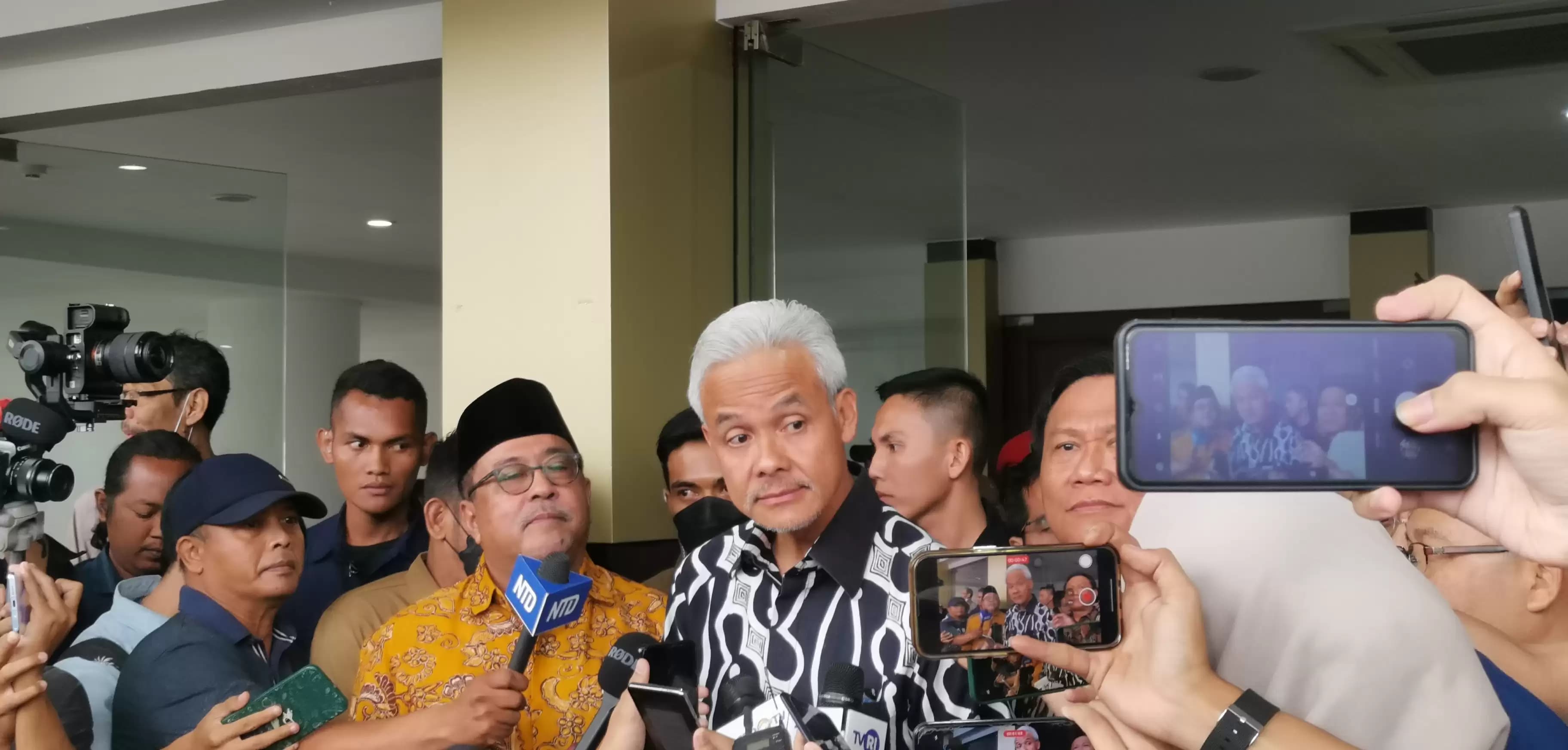 Balihonya Sering Dicopot, Ganjar: Sudah Biasa