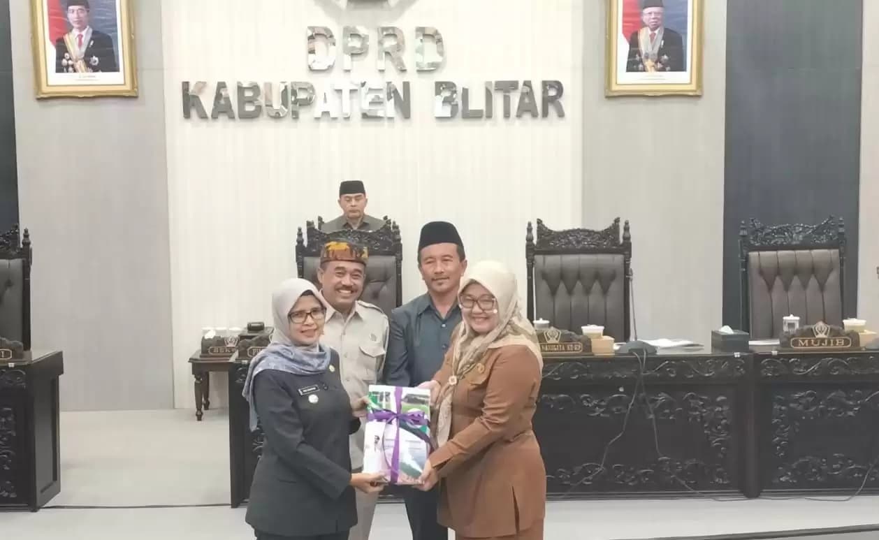 DPRD Kabupaten Blitar Gelar Rapat Paripurna Agenda Penyampaian LKPJ Bupati Tahun 2023
