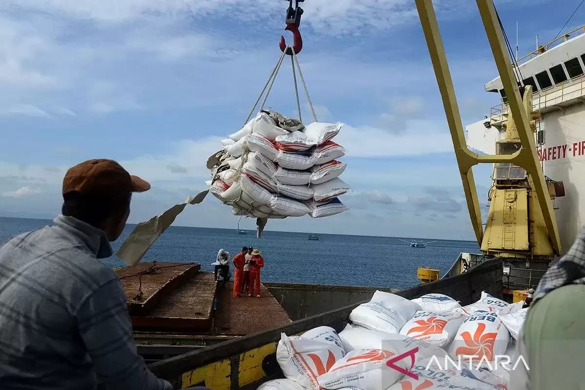Bulog: Tersedia 1,2 Juta Ton Beras Impor untuk Stok Lebaran