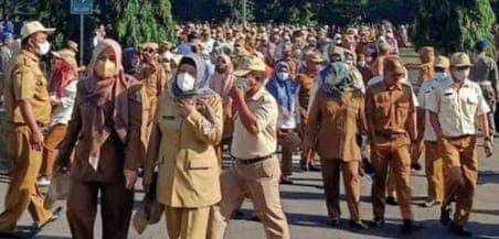 Plt Wali Kota Bekasi Imbau ASN Pemkot Bekasi Segera Usulkan Pencairan Gaji ke-13