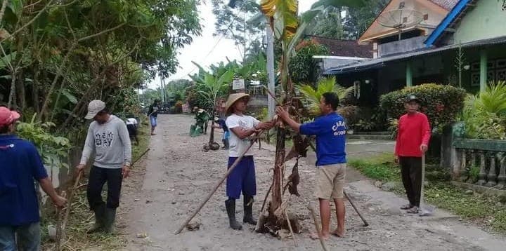 Jalan Menuju Wisata Rusak, Adib Zamhari Minta Pimpinan Blitar Cari Solusi