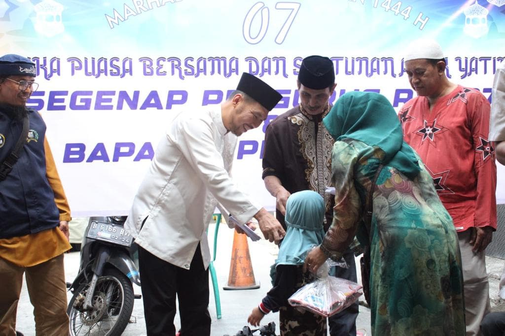 Santuni Anak Yatim hingga Bagikan Sembako, Jupiter: Kita Ingin Mereka Ikut Bahagia di Bulan Ramadan