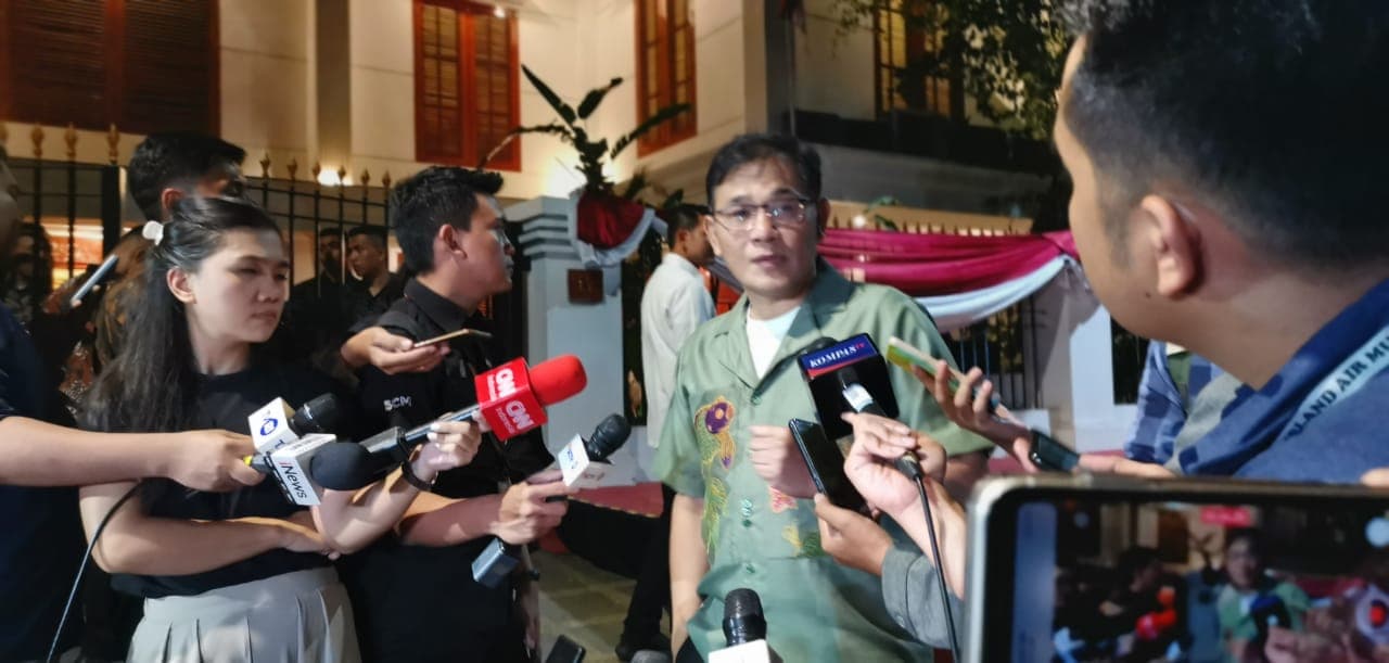 Ingin Pinang Gibran Sebagai Cawapresnya, Prabowo Minta Restu Megawati!