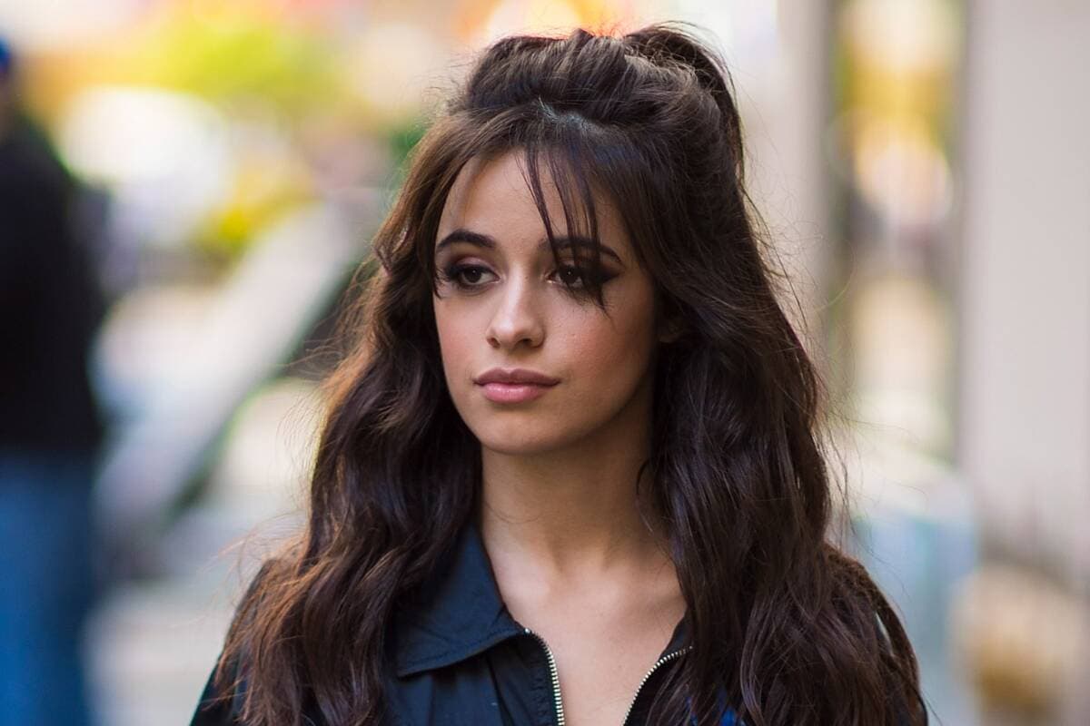 Camila Cabello Sebut Kecemasan yang Dideritanya Adalah Alasan Putusnya dengan Shawn Mendes