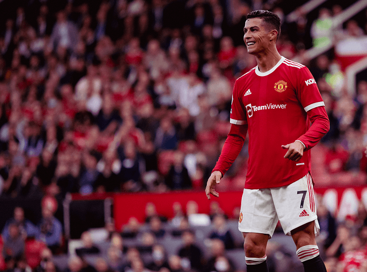 Cristiano Ronaldo Sedang Mencari Jalan Keluar dari Manchester United