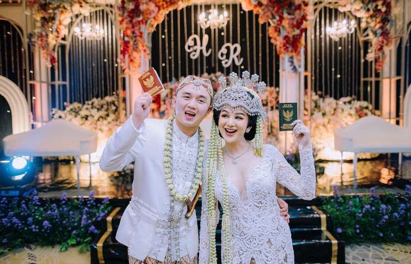 Hana Hanifah Diam-diam Telah Menikah