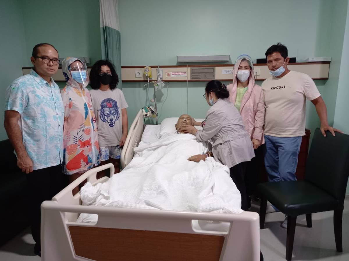 Mantan Pemimpin Tertinggi HKBP SAE Nababan Meninggal Dunia