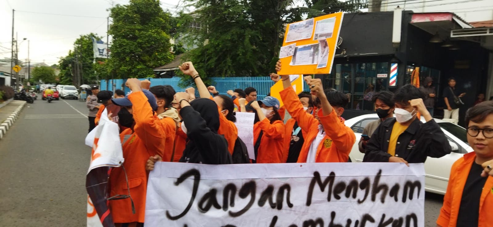 BEM STIE Mulia Pratama Tuntut Kejari Kota Bekasi Usut Dugaan Korupsi APBD