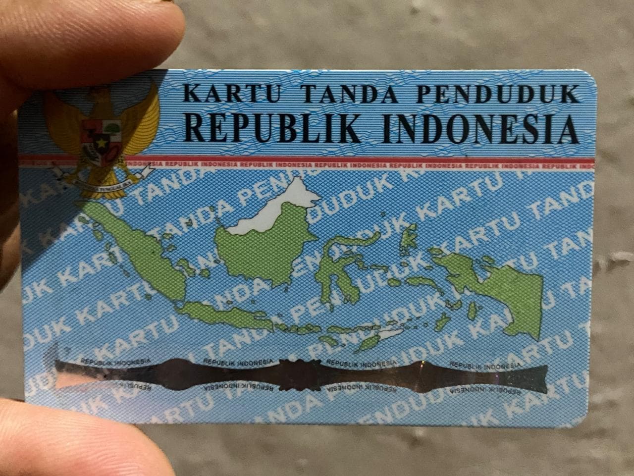 Di Bandung, Seorang Perempuan Urus KTP Malah Dilecehkan "Bisa Saya Urus Asal Kamu Mau Berhubungan Badan dengan Saya"