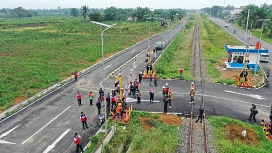 Perlintasan Sebidang Jalur Kereta Api Masih Mengkhawatirkan
