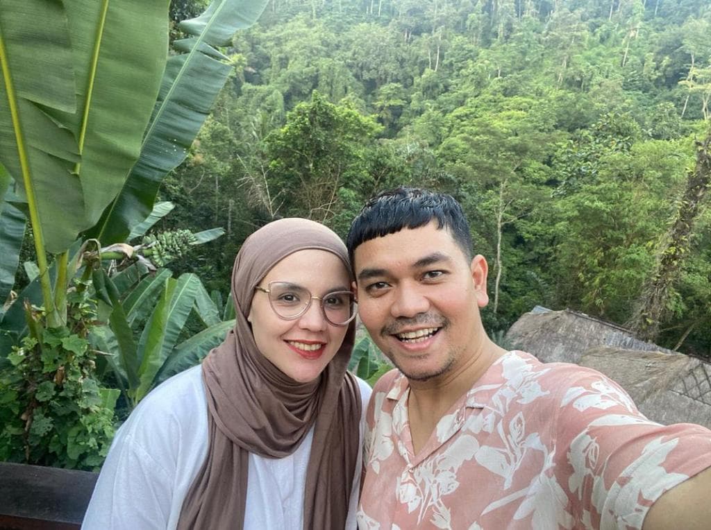 Sepakat Rujuk, Indra Bekti dan Aldila Jelita Gelar Syukuran Remarry