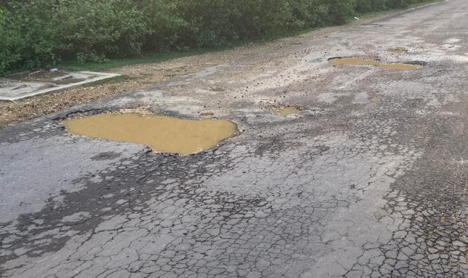 Pengamat Ungkap Biang Kerok Jalan Rusak, Bukan Gegara Kendaraan dengan Bobot Berlebihan