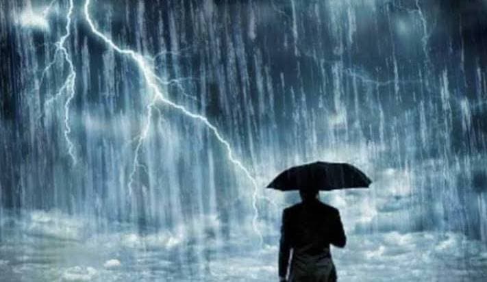Modifikasi Cuaca, 18,4 Ton Garam Ditaburkan di Langit Jakarta