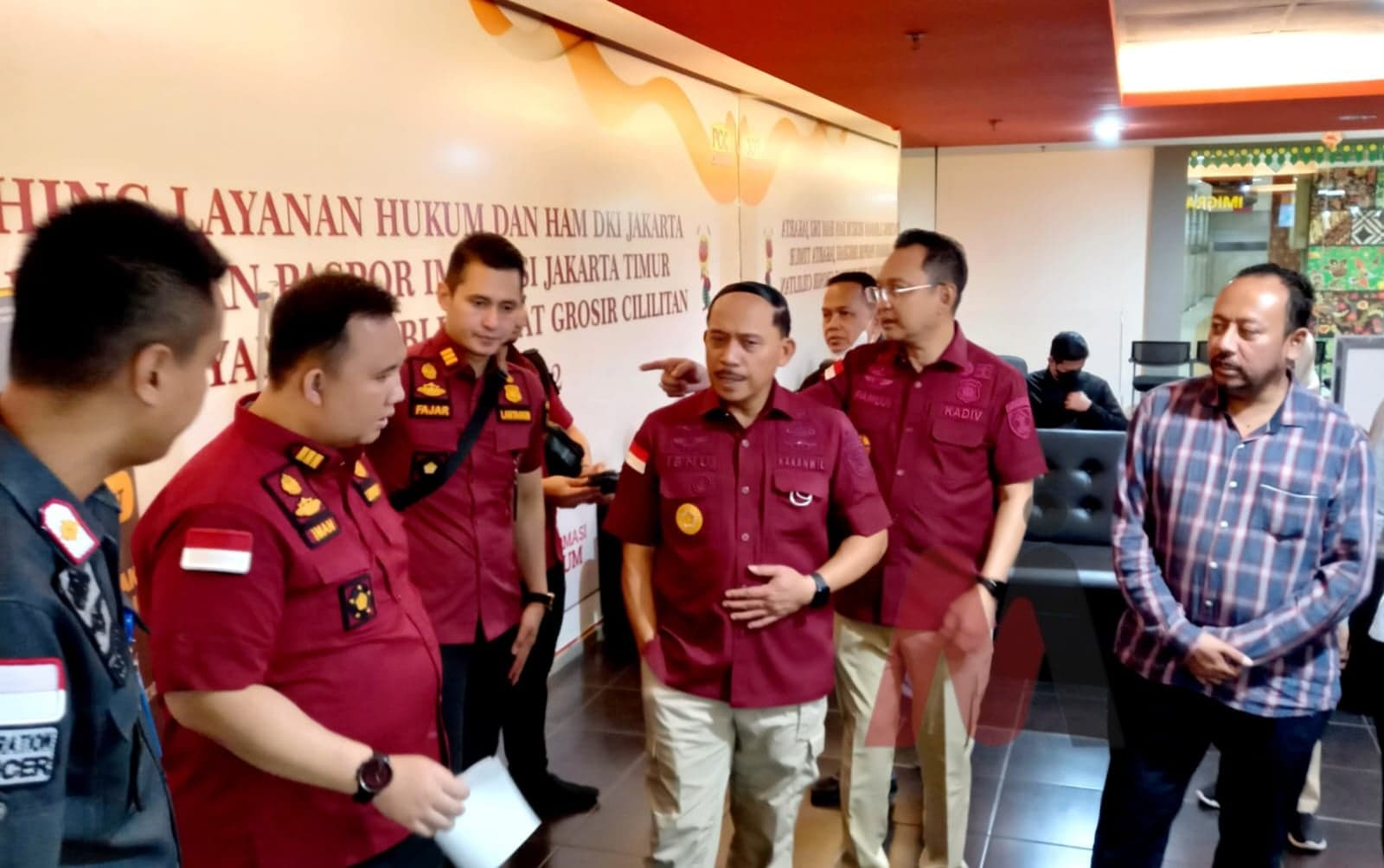 Kakanwil Kemenkumham Jakarta Sidak Makan Sahur bagi Narapidana di Lapas dan Rutan