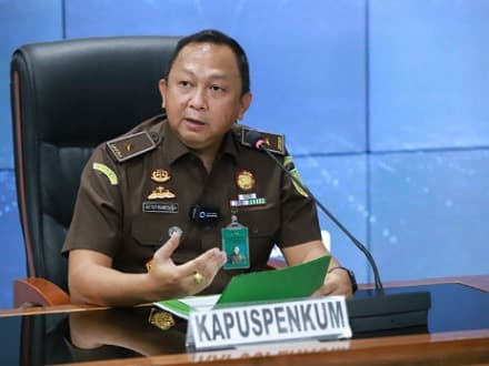 Tiga Tersangka Kasus Dugaan Korupsi Pengadaan Pesawat Garuda Indonesia Segera Disidangkan