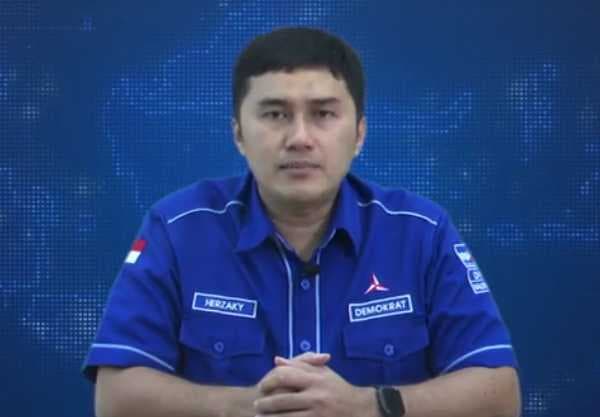 Herzaky : Analisis Qodari Out of Date