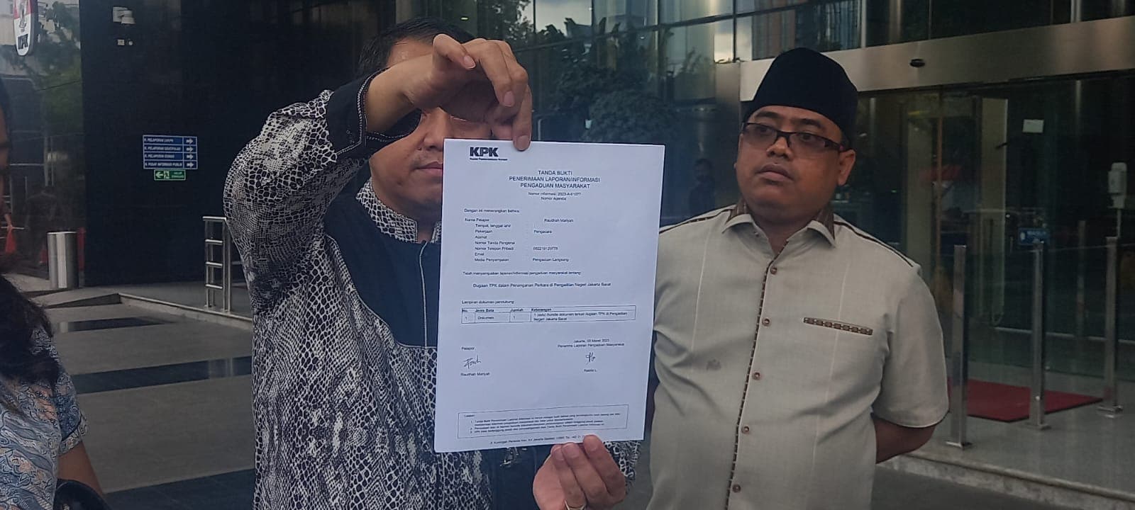 KPK Diminta Periksa Rekening Hakim "Nakal"