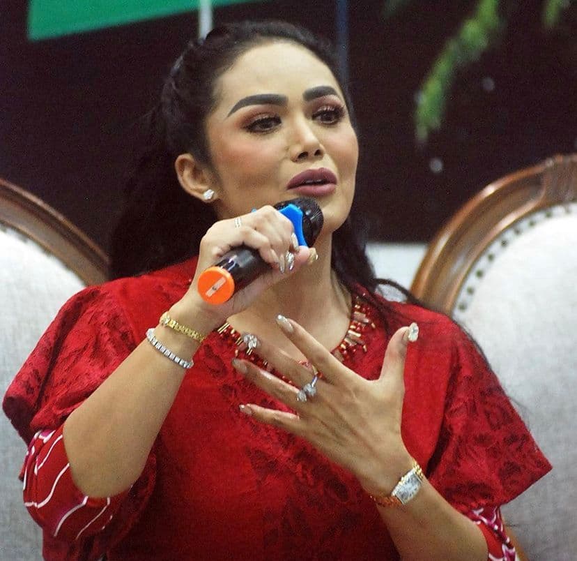 Krisdayanti Putuskan Pensiun Sebagai Penyanyi