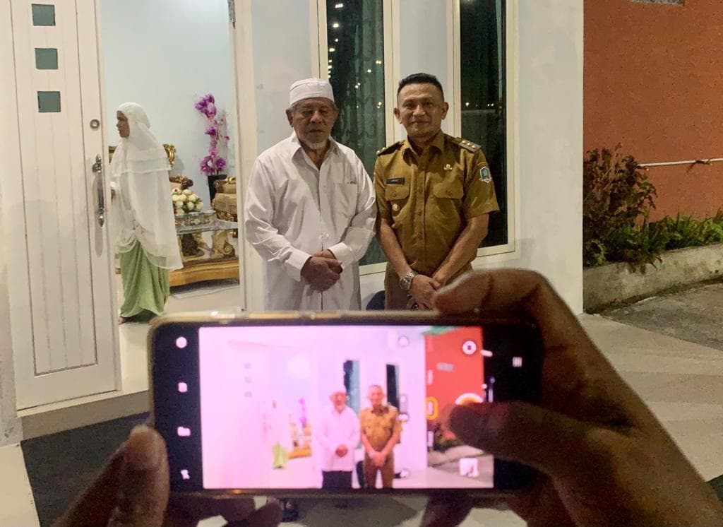 Anak Buah Benny Laos Irit Bicara Usai Terima SK Pj Bupati Pulau Morotai