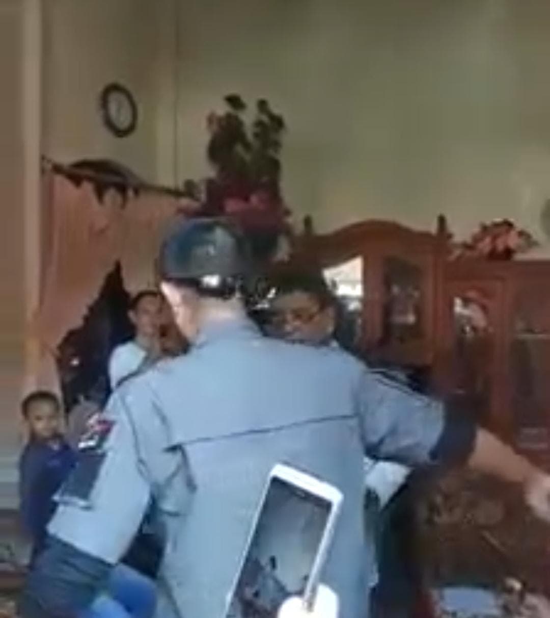 Beredar Video Persiapan Kecurangan Pemilu Diduga di Makassar, Ada "Pemilih Siluman"?