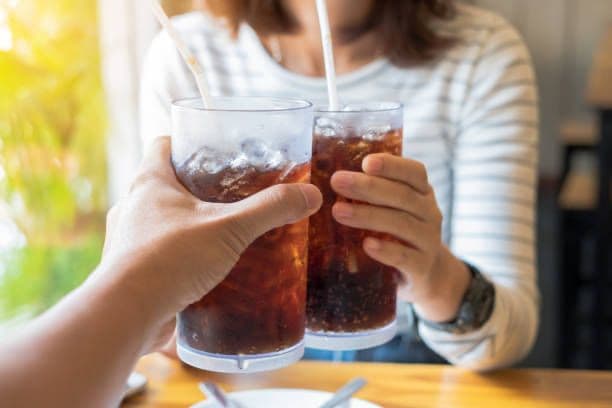 Tak Hanya Menyegarkan, Minuman Bersoda Punya Manfaat untuk Kesehatan