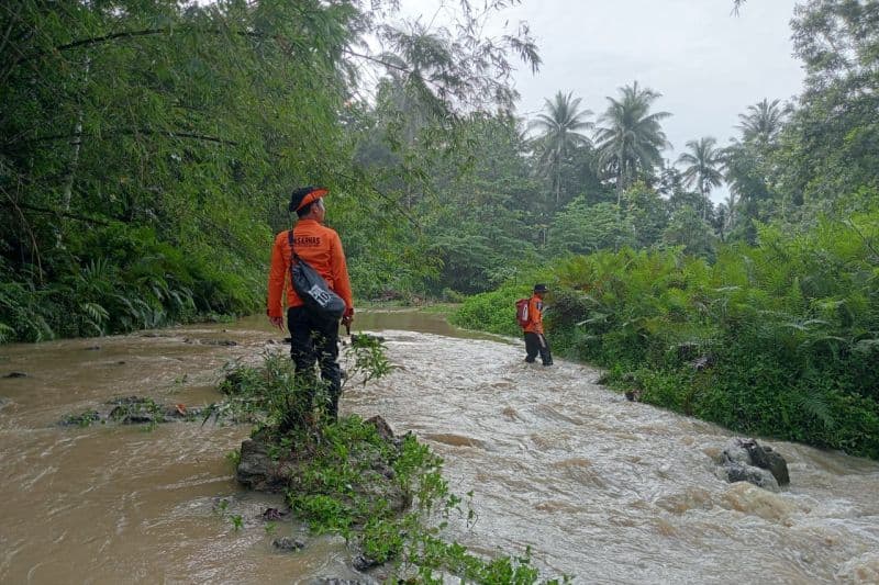 Tim SAR Gabungan Bagi Dua Tim Cari kakek yang Hilang di Konawe Selatan