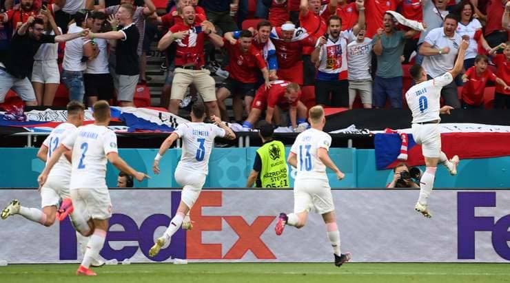 Rep. Ceko Taklukkan Belanda 2-0, De Oranje Tersingkir