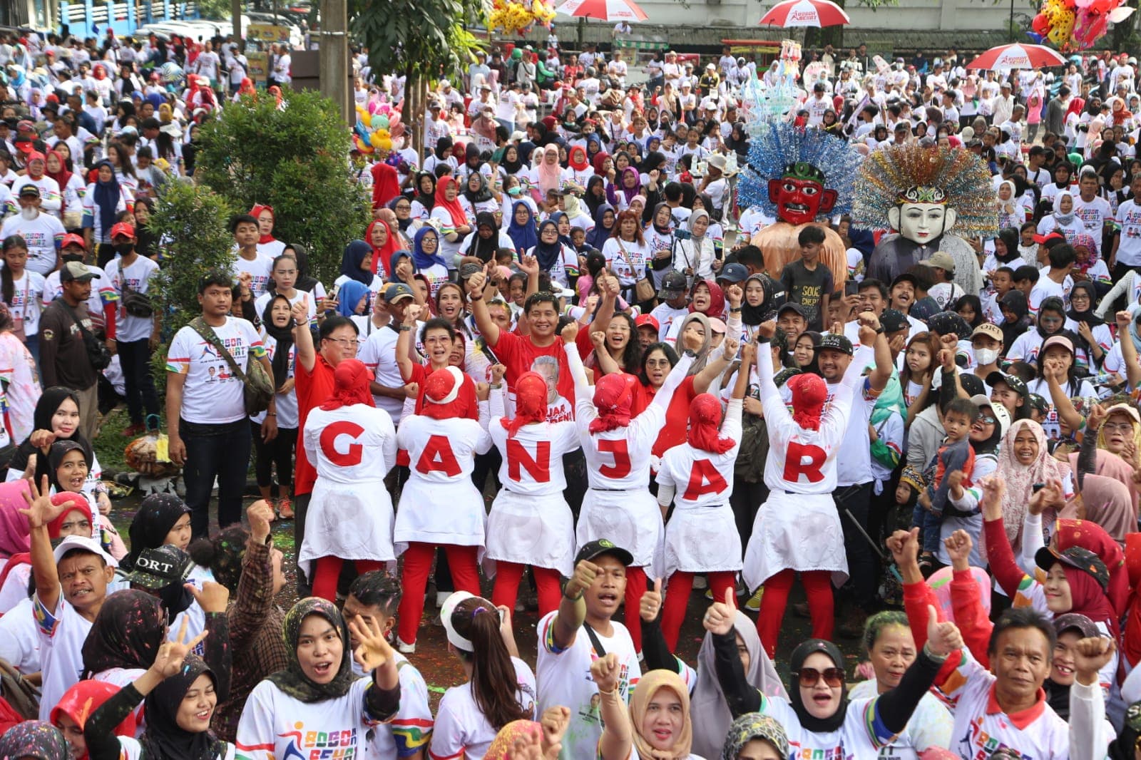 Ulang Tahun Inisiator Relawan Network for Ganjar President Ivan Sadik Dirayakan Ribuan Warga Kota Bogor