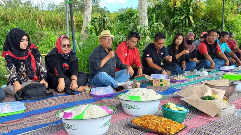 Hadiri Petik Perdana Padi Organik, Rijanto: Bangkitnya Kemandirian dan Kedaulatan Petani
