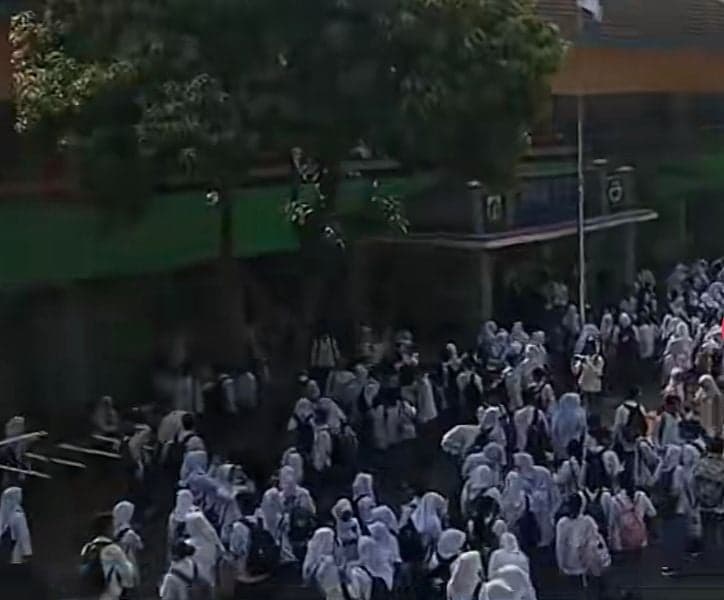Ada Kebakaran di SMAN 6 Jaksel, Satpam Sekolah Tewas