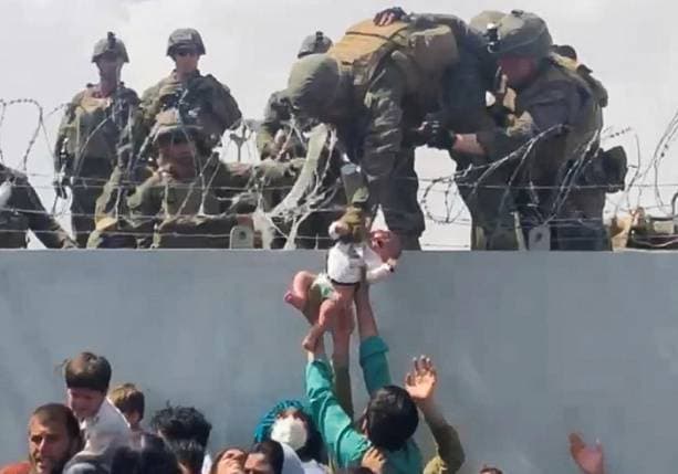 Taliban Setujui Perpanjangan Batas Waktu Evakuasi