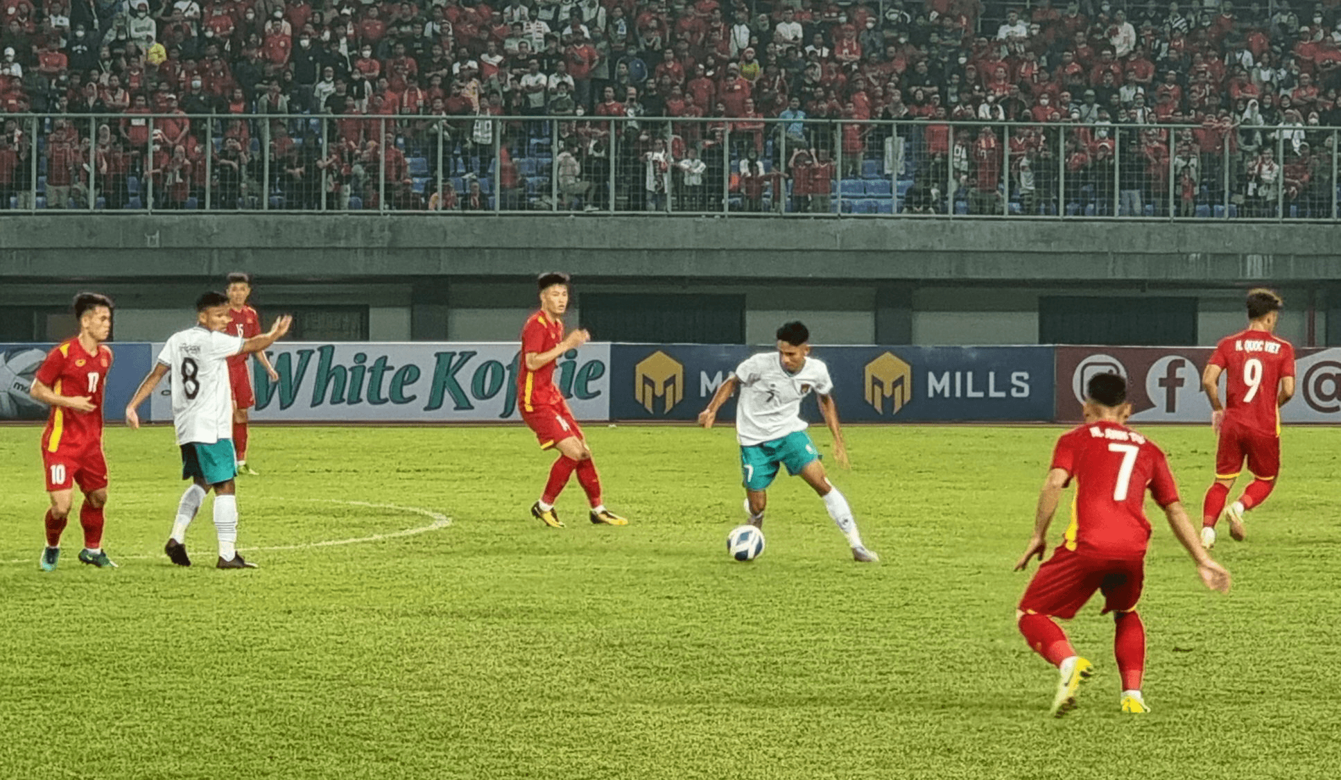 AFF U-19: Timnas Indonesia 0-0 Vietnam, Garuda Gagal Raih Poin Penuh