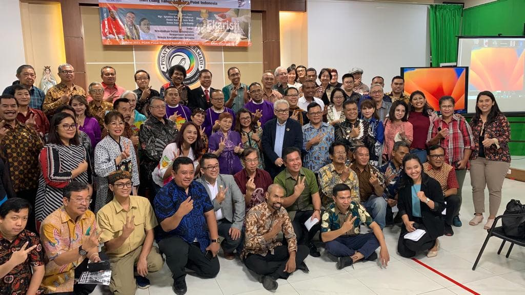 Pesan Uskup Kardinal Suharyo untuk Vox Point Indonesia: Voxian Harus Jadi Terang!