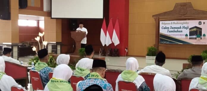Wali Kota Blitar Lepas CJH Tambahan dan Sampaikan Harapannya