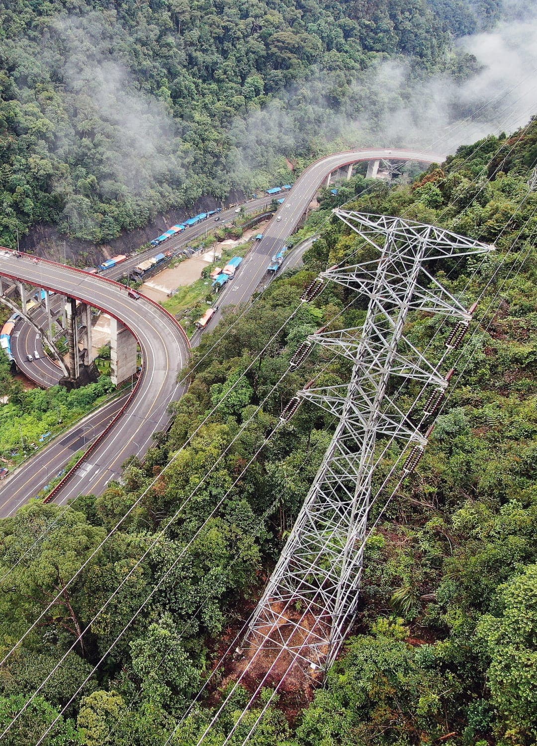 PLN Cetak Kenaikan Laba Rp 17,4 Triliun di Tengah Guncangan Ekonomi Global