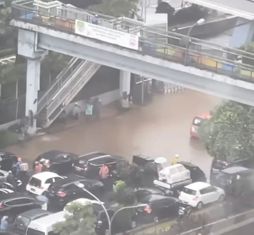 Sebanyak 53 RT di Jakarta Terendam Banjir, Ketinggian Hingga 3 Meter