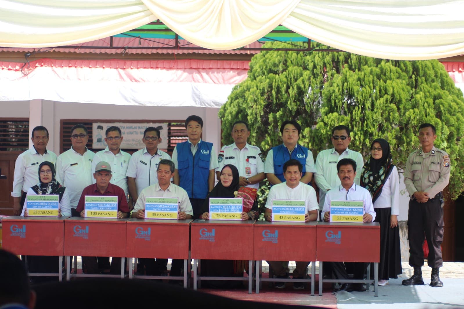 PT GH Salurkan CSR Pendidikan ke Sejumlah Sekolah