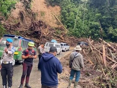 Longsor di Lae Pondom Desa Pangambatan, Truk CPO Ambruk, Sopir Tewas di TKP