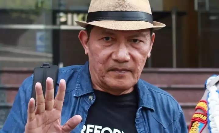 Hindari Spekulasi, Firli Bahuri Lebih Baik Langsung Ditahan