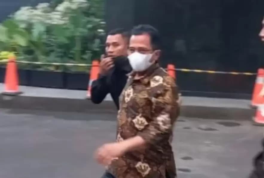 Bikin Malu Parlemen, Pimpinan DPR Didesak "Tendang" Sekjen DPR RI Indra Iskandar