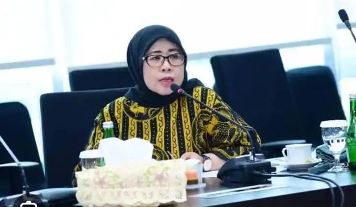 Anggota Komisi VII DPR RI, Siti Mukaromah (Dok.MI)