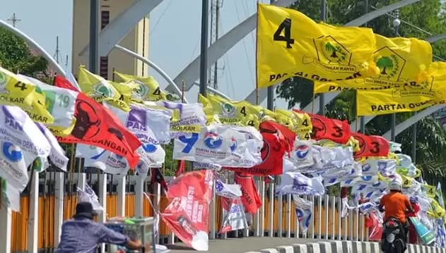 Wow!!! Ada Transaksi Ratusan Miliar di Rekening Bendahara Parpol