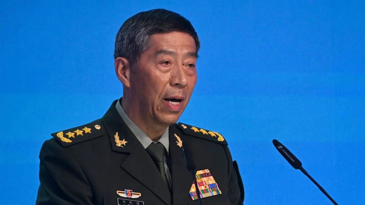 Menhan China Li Shangfu Dipecat Usai 2 Bulan Menghilang