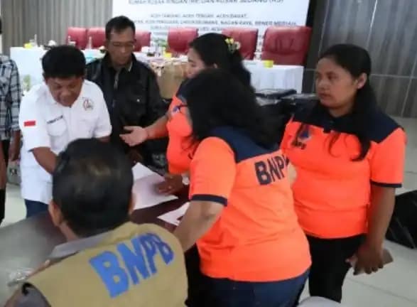 BNPB menyalurkan dana perbaikan rumah yang rusak akibat bencana hidrometeorologi