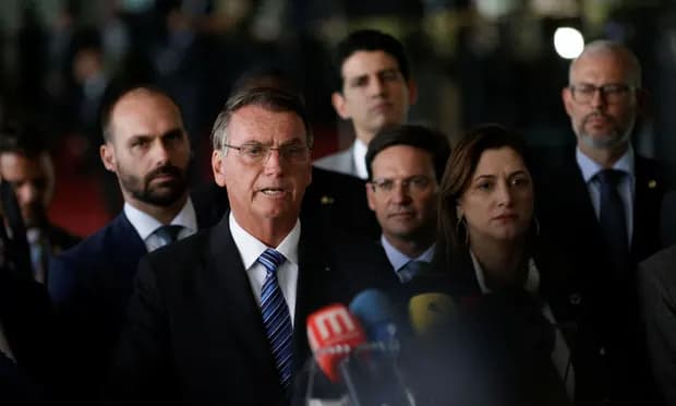 Muncul ke Publik, Bolsonaro Tak Akui Kemenangan Lula di Pilpres Brasil