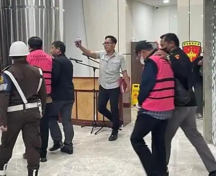 Bos Sritex Iwan Setiawan hingga Pimpinan Bank BJB Dicky Syahbandinata Tekor Negara Rp Rp 692 Miliar