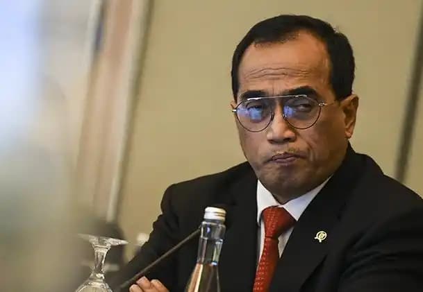 Budi Karya Korupsi Jalur KA