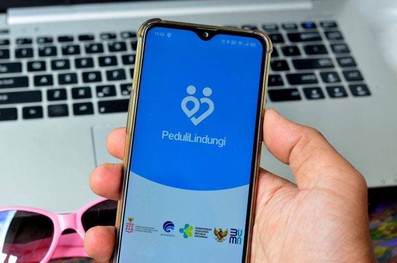 Beli Minyak Goreng Gunakan PeduliLindungi dan KTP, Kartu Sembako Murah Tak Berfungsi?