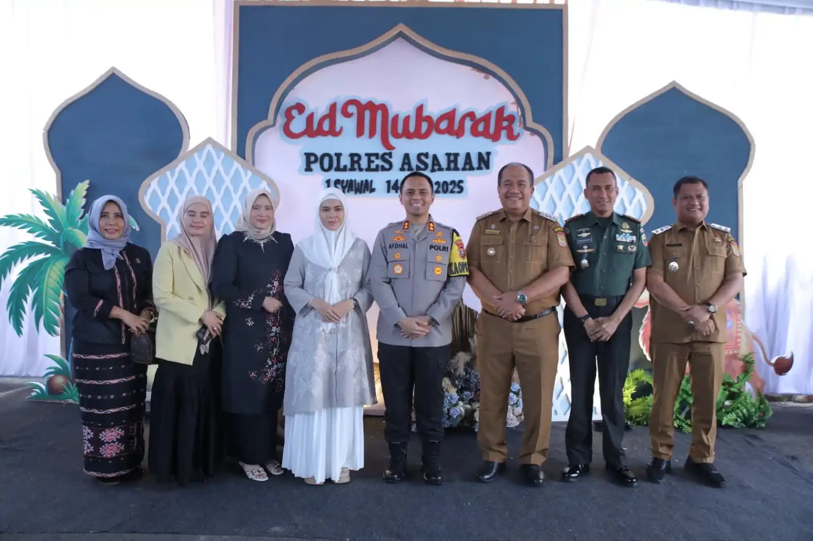 Bupati Asaha menghadiri undangan Open House Polres Asahan